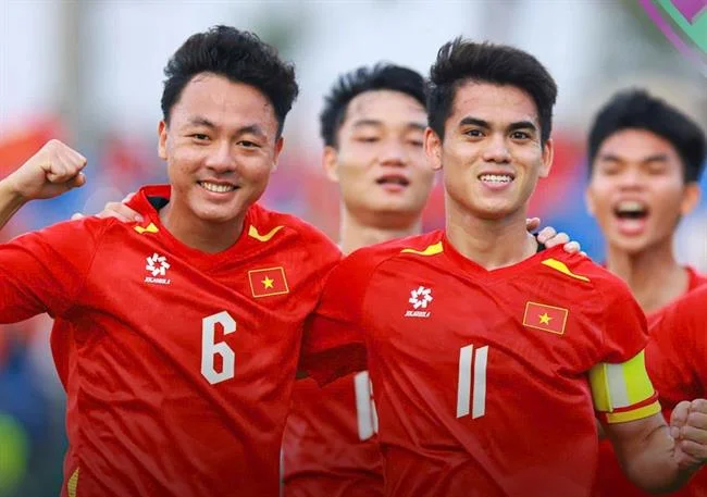 Hình ảnh minh họa người dùng đang kiểm soát dữ liệu cá nhân của mình, tượng trưng cho quyền riêng tư theo GDPR tại 68wim tặng 88k